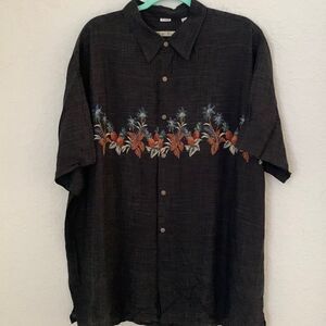 Batic Bay Men’s Button Down Shirt Size XL
